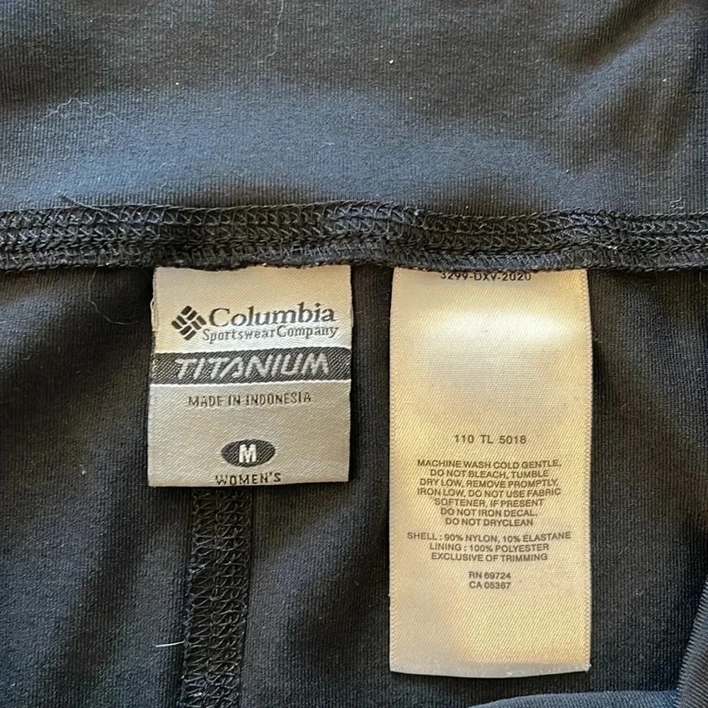 Columbia titanium Omni-shade sun protection skirt women’s medium EUC‎